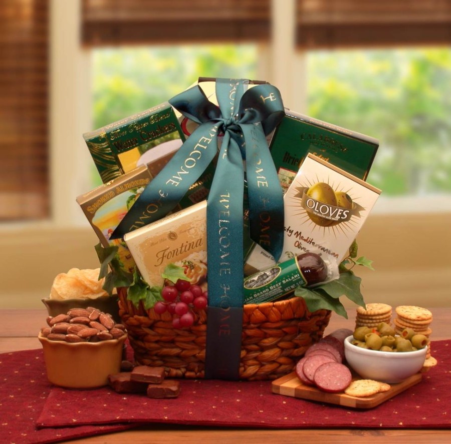 GBDS Classic Favorites Gift Basket | Gourmet Gift Baskets