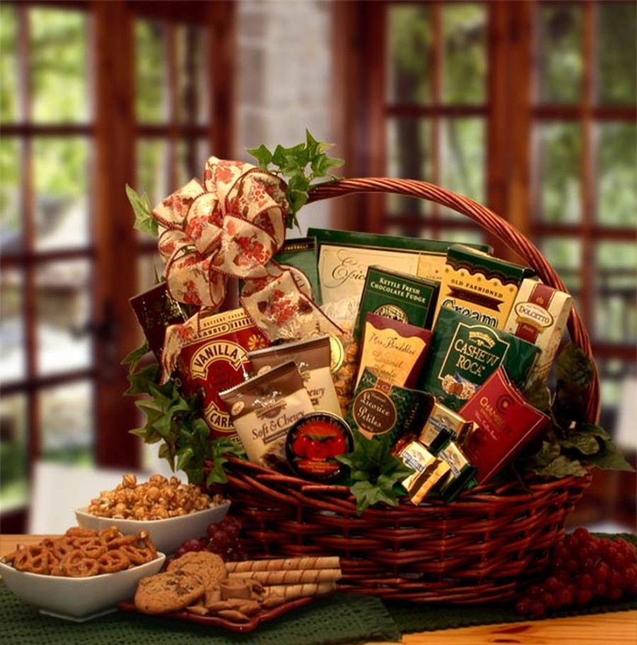 GBDS Sweets And Treats Gift Basket | Gourmet Gift Baskets