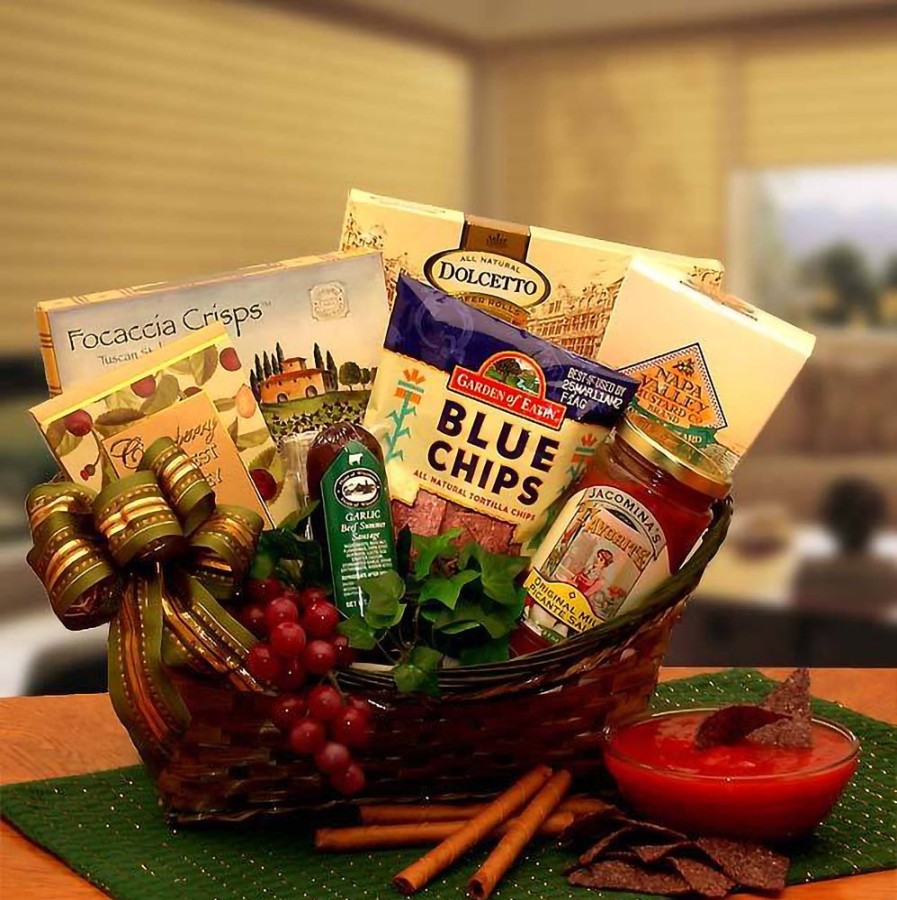 GBDS The Cheerful Giver Holiday Gift Basket | Gourmet Gift Baskets