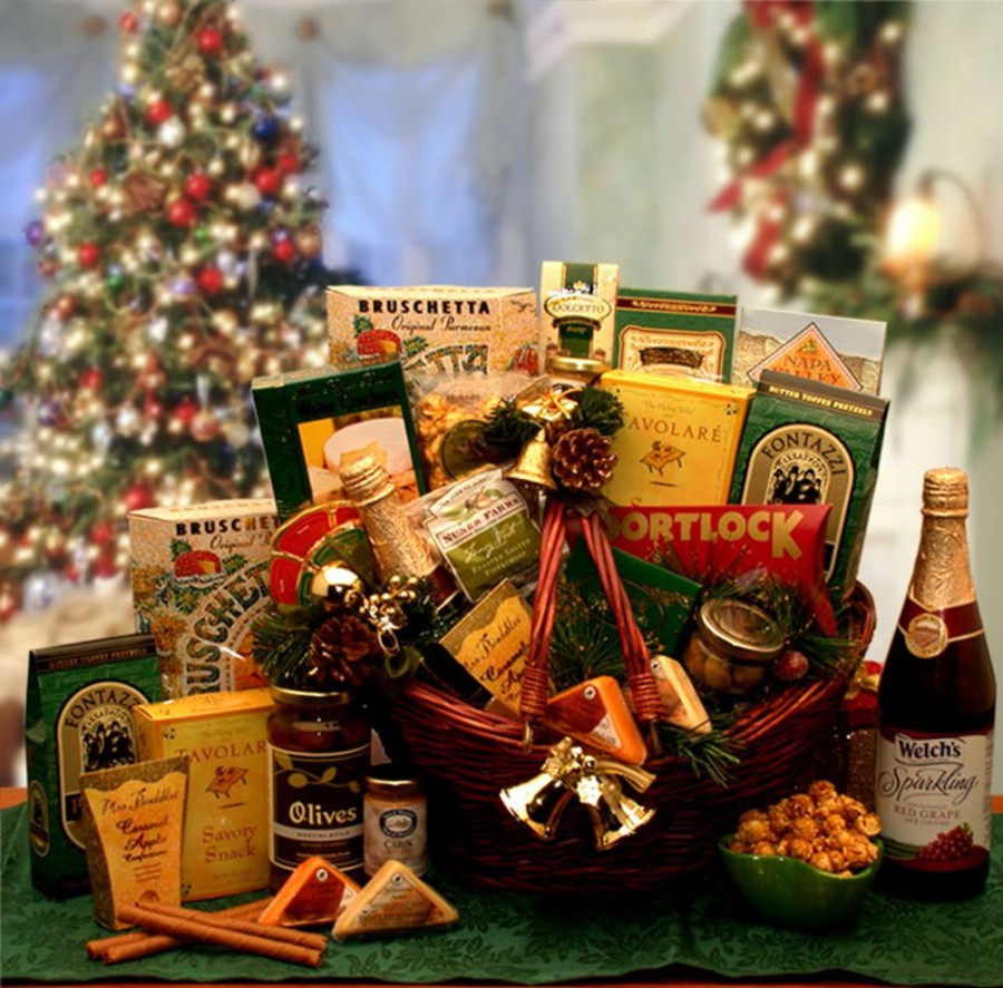 GBDS The Holiday Entertainer Gift Basket | Gourmet Gift Baskets