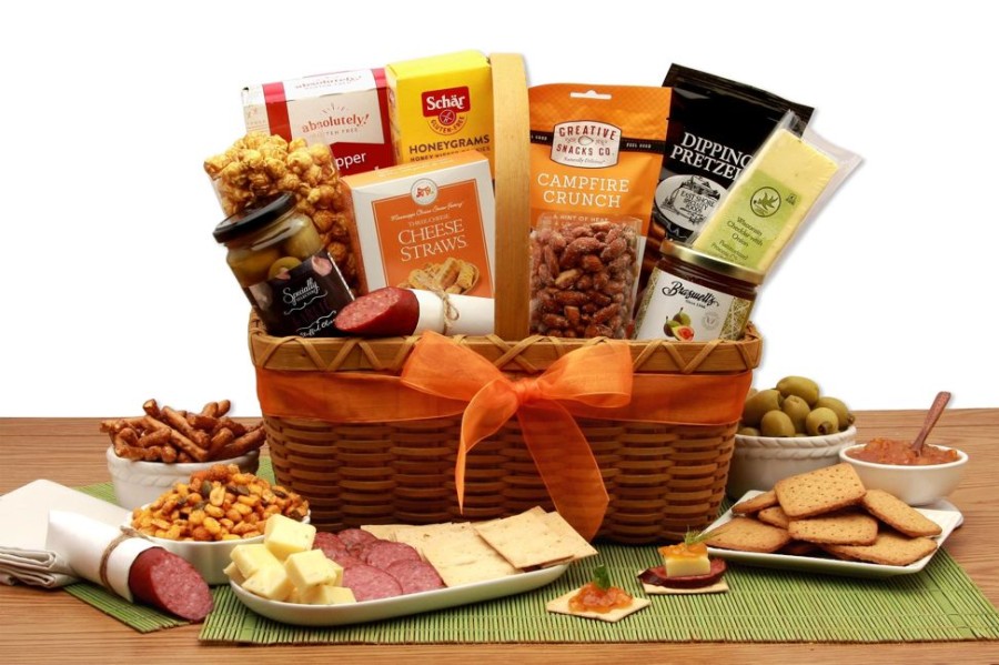 GBDS Gourmet Picnic Basket Gift Basket | Gourmet Gift Baskets